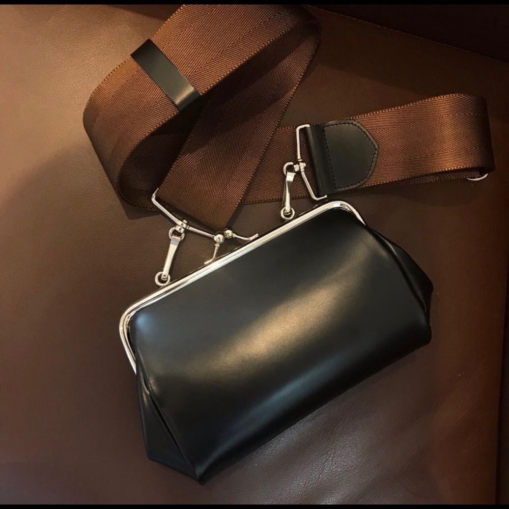 CDG vintage crossbody kiss lock purse/mini bag